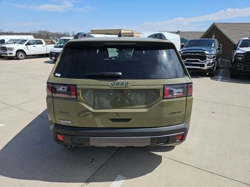 New 2026 Jeep Cherokee Laredo AWD/4WD image 5