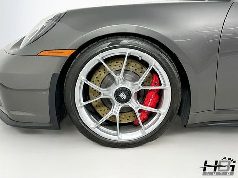 Used 2022 Porsche 911 GT3 RWD image 17