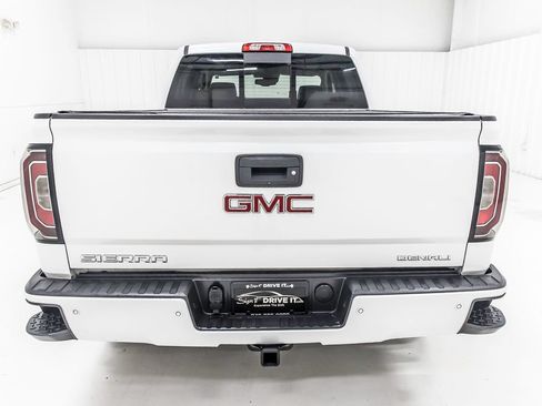 Used 2017 GMC Sierra 1500 Denali AWD/4WD image 6