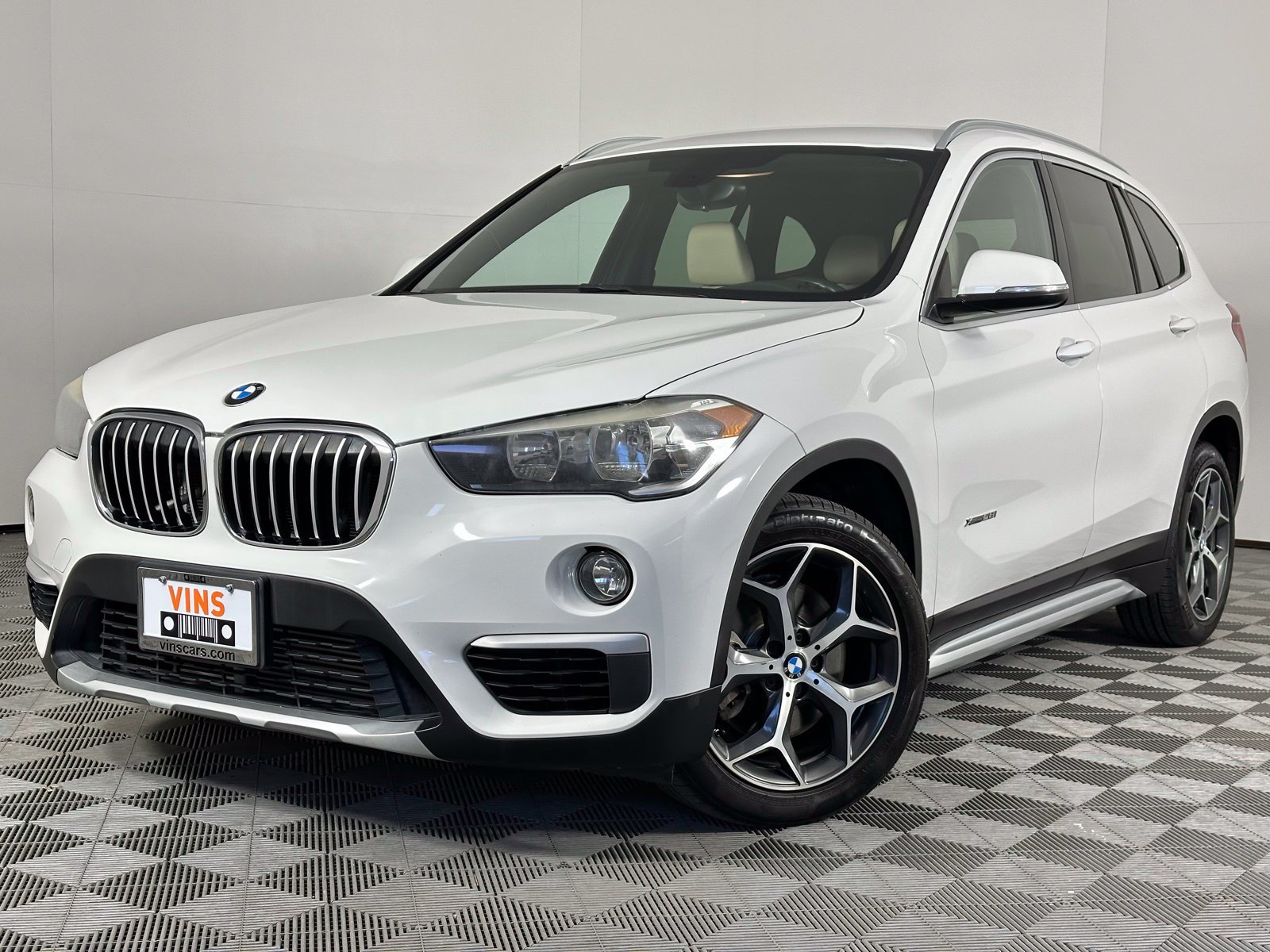 Used 2018 BMW X1 xDrive28i AWD/4WD image 29
