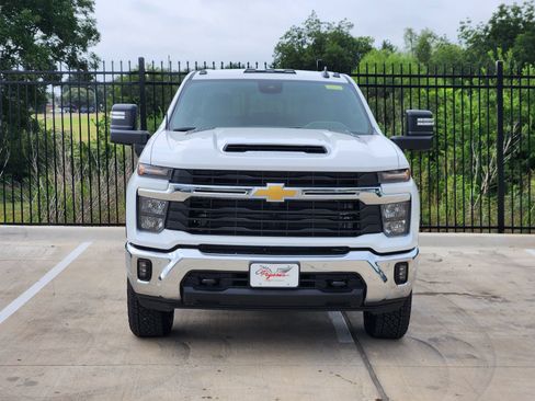 New 2026 Chevrolet Silverado 2500 LT w/ Safety Package AWD/4WD image 6