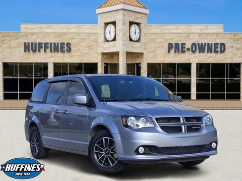 Used 2019 Dodge Grand Caravan GT FWD image 1