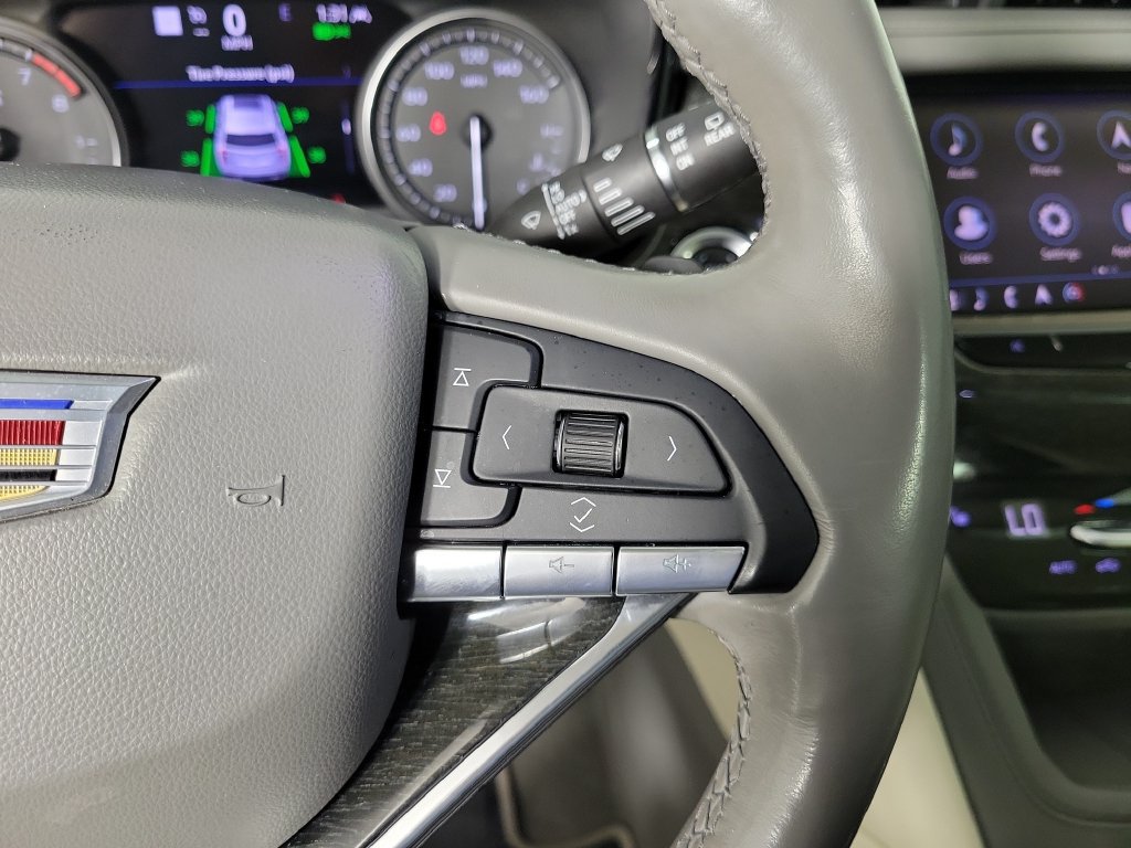 Used 2020 Cadillac XT6 Premium Luxury FWD image 25
