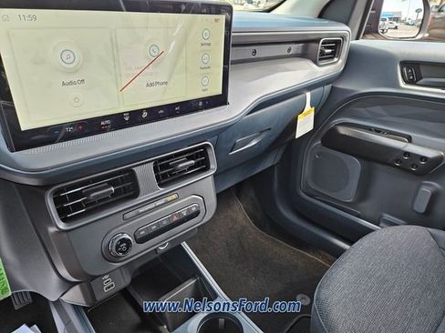 New 2025 Ford Maverick XL image 10