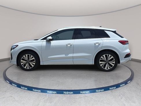 Used 2023 Audi Q4 e-tron Premium Plus w/ Premium Plus RWD image 9