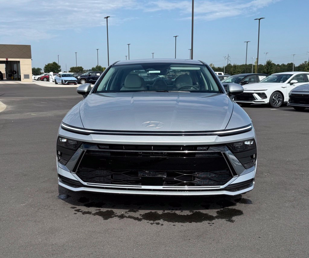 New 2026 Hyundai Sonata Blue FWD image 2