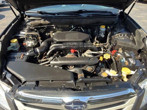 Used 2012 Subaru Outback 2.5i w/ Alloy Wheel Pkg AWD/4WD image 14