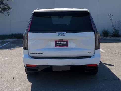 Used 2021 Cadillac Escalade Sport Platinum w/ LPO, ONYX Package image 7