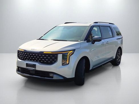 New 2026 Kia Carnival SX image 8