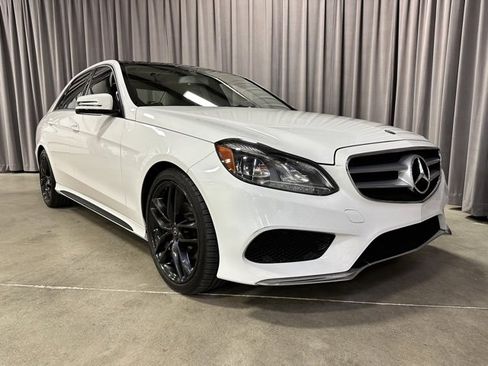 Used 2014 Mercedes-Benz E 250 BlueTEC 4MATIC Sedan image 1