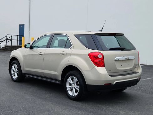 Used 2012 Chevrolet Equinox LS AWD/4WD image 3