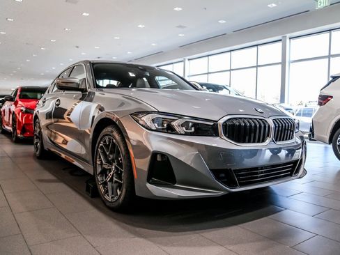 New 2026 BMW 330i xDrive Sedan w/ Convenience Package image 4