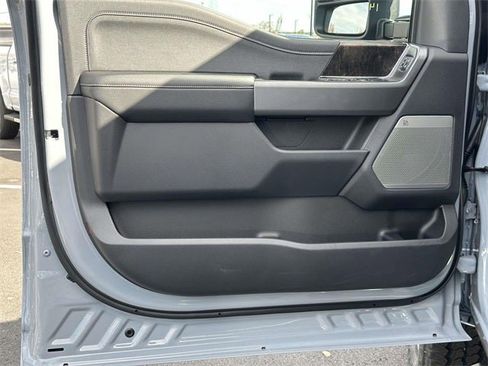 New 2026 Ford F250 Lariat w/ FX4 Off-Road Package image 8