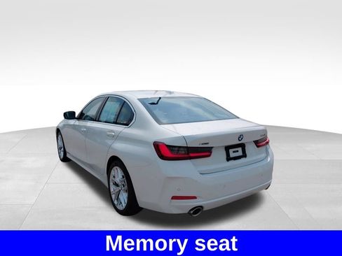 Used 2026 BMW 330i xDrive Sedan w/ Premium Package AWD/4WD image 17