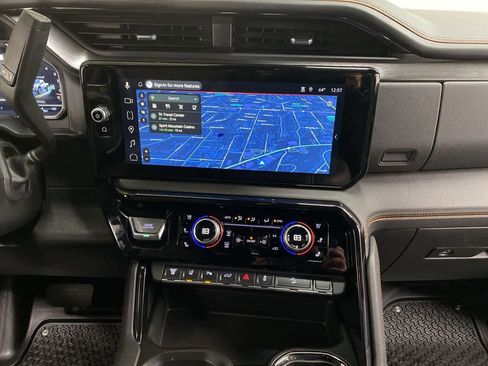 Used 2025 GMC Sierra 3500 AT4 w/ AT4 Premium Plus Package image 23