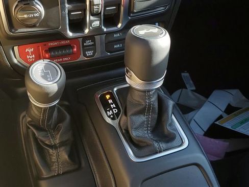 New 2026 Jeep Wrangler Unlimited Rubicon 392 image 32