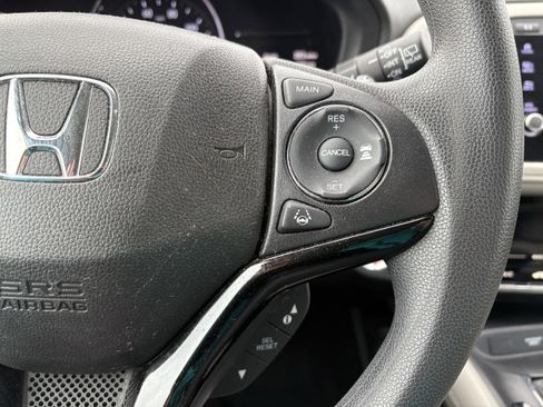 Used 2022 Honda HR-V EX image 17