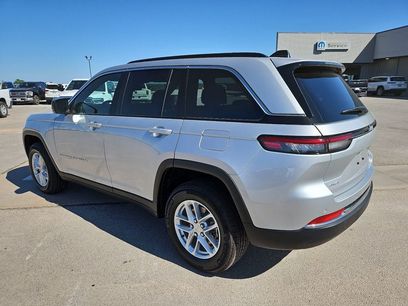 New 2026 Jeep Grand Cherokee Laredo