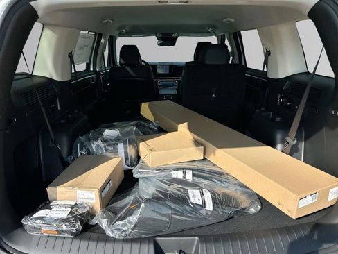 New 2026 Hyundai Santa Fe SEL w/ Tow & Go Package FWD image 18