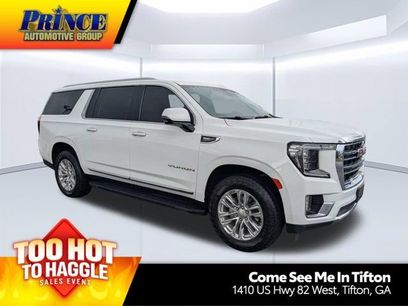 Used 2023 GMC Yukon XL SLT w/ SLT Luxury Package