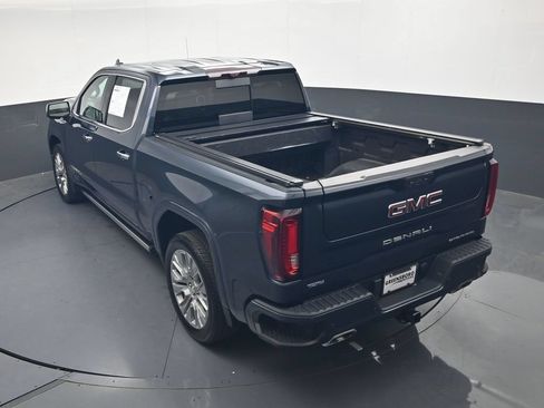 Used 2022 GMC Sierra 1500 Denali w/ Denali Reserve Package AWD/4WD image 29