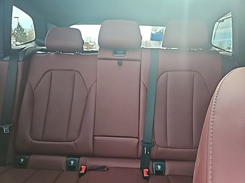Used 2023 BMW X3 xDrive30i w/ M Sport Package image 11
