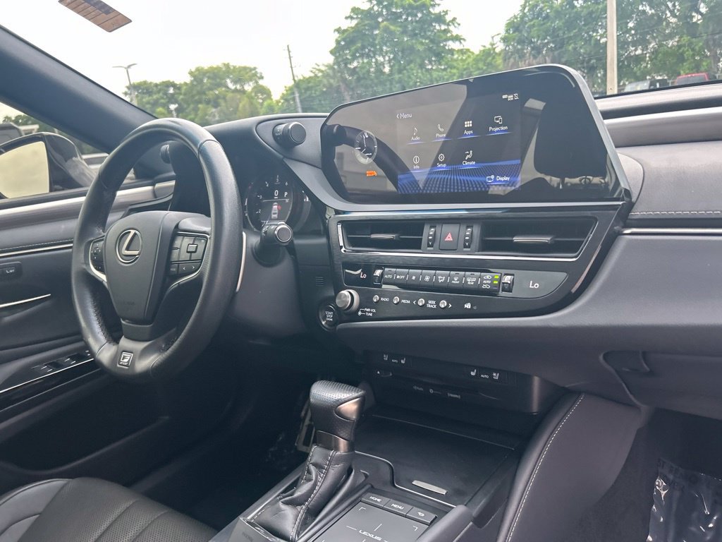 Used 2022 Lexus ES 350 F Sport w/ Accessory Package 2 FWD image 26