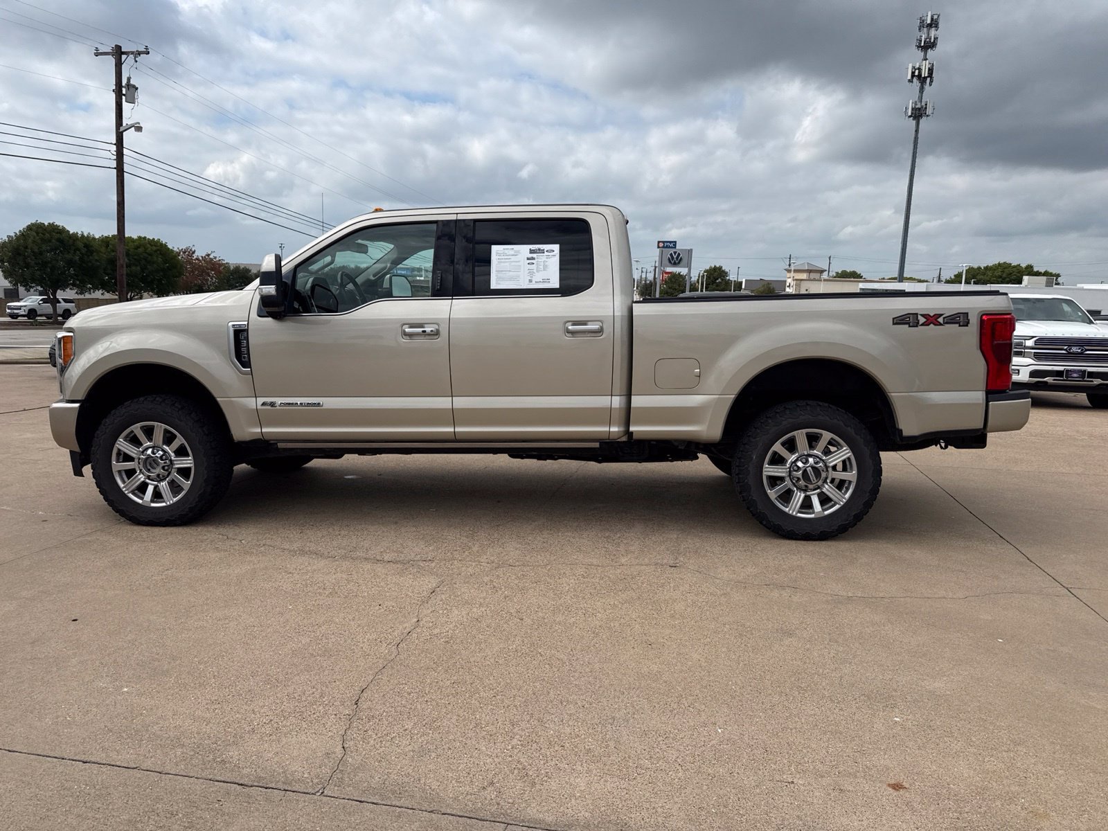 Used 2018 Ford F350 Limited AWD/4WD image 4