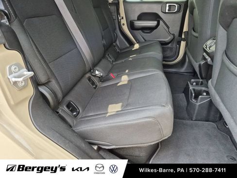 Used 2020 Jeep Gladiator Sport w/ Quick Order Package 24S AWD/4WD image 25