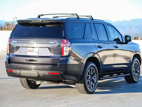 Used 2022 Chevrolet Tahoe Z71 w/ Luxury Package image 5