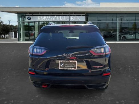 Used 2022 Jeep Cherokee Trailhawk w/ Premium Leather Package AWD/4WD image 7