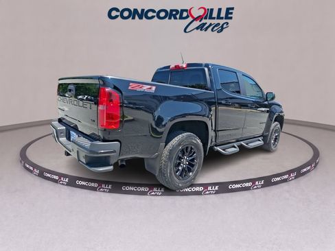 Used 2022 Chevrolet Colorado Z71 w/ Trail Boss Package AWD/4WD image 6