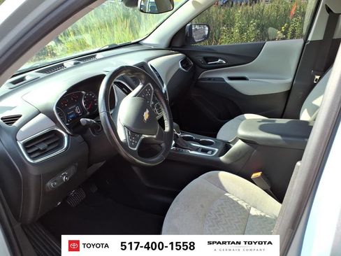 Used 2022 Chevrolet Equinox LT FWD image 14