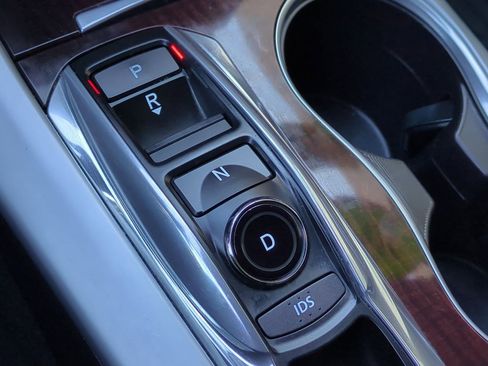 Used 2017 Acura TLX V6 SH-AWD w/ Advance Package image 18