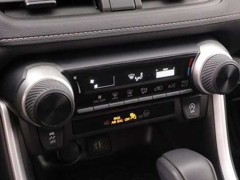 Certified 2025 Toyota RAV4 LE image 16