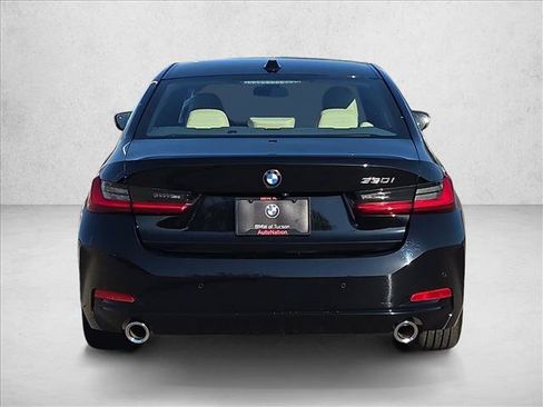 Certified 2025 BMW 330i Sedan w/ Convenience Package RWD image 7