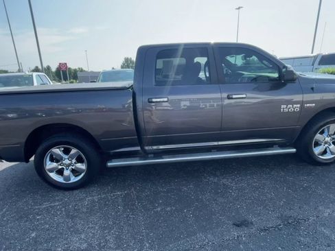 Used 2015 RAM 1500 Big Horn RWD image 2