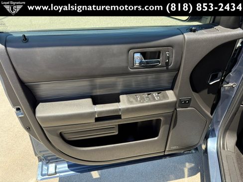 Used 2019 Ford Flex SEL w/ Equipment Group 202A FWD image 24