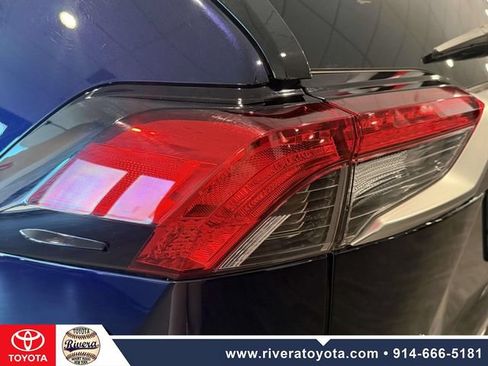 Used 2024 Toyota RAV4 XSE w/ Weather Package AWD/4WD image 11