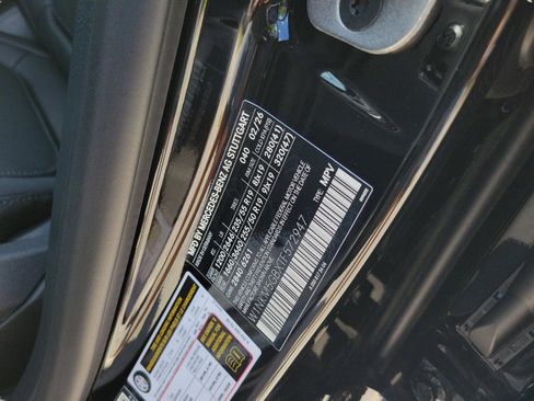 New 2026 Mercedes-Benz GLC 350e 4MATIC image 34