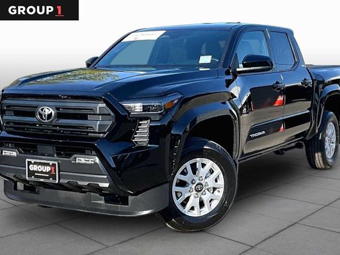Certified 2026 Toyota Tacoma SR5 AWD/4WD image 1