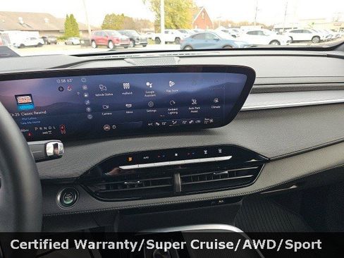 Certified 2025 Buick Enclave Sport Touring w/ Super Cruise Package image 19