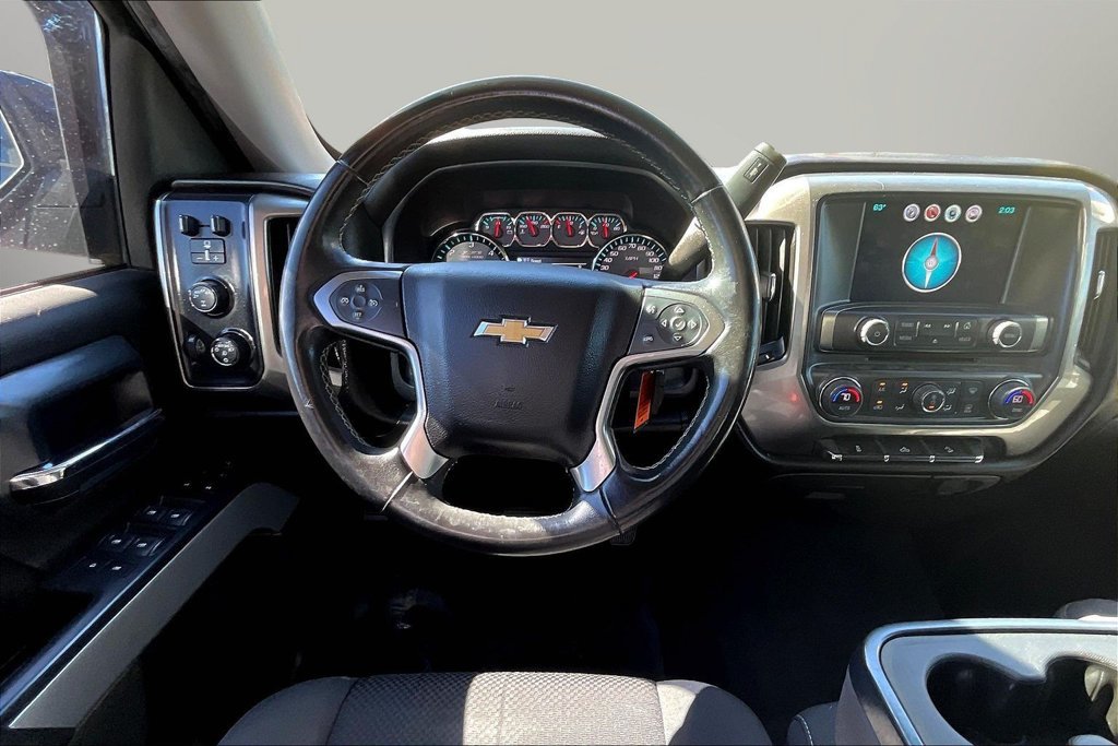 Used 2018 Chevrolet Silverado 1500 LT w/ All Star Edition AWD/4WD image 9