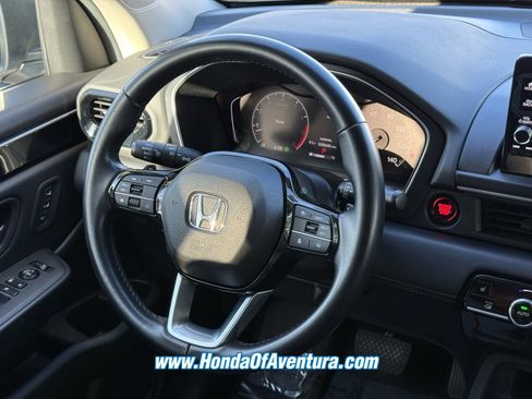 Certified 2025 Honda Pilot EX-L image 14