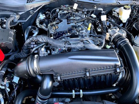 Used 2025 Ford Mustang Coupe image 33