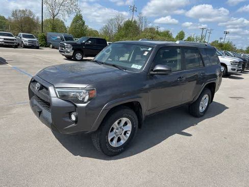 Used 2015 Toyota 4Runner SR5 image 13