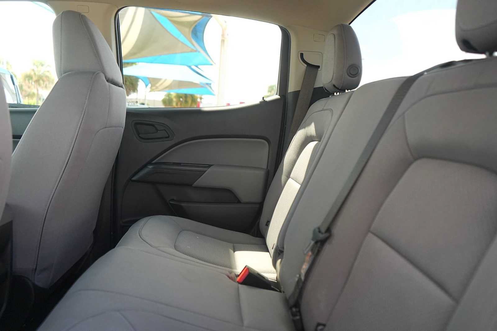 Used 2020 Chevrolet Colorado W/T w/ WT Convenience Package RWD image 14