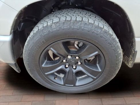 Used 2021 RAM 1500 Big Horn AWD/4WD image 25