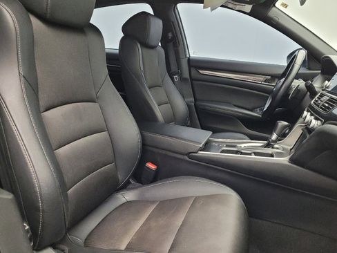 Used 2019 Honda Accord Sport image 21