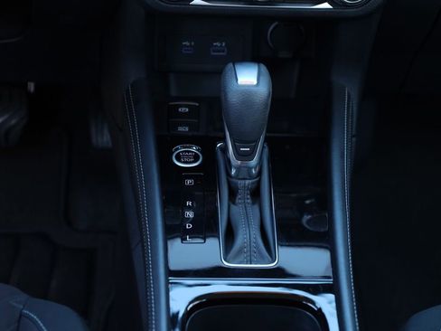 Used 2024 Nissan Kicks SV image 14